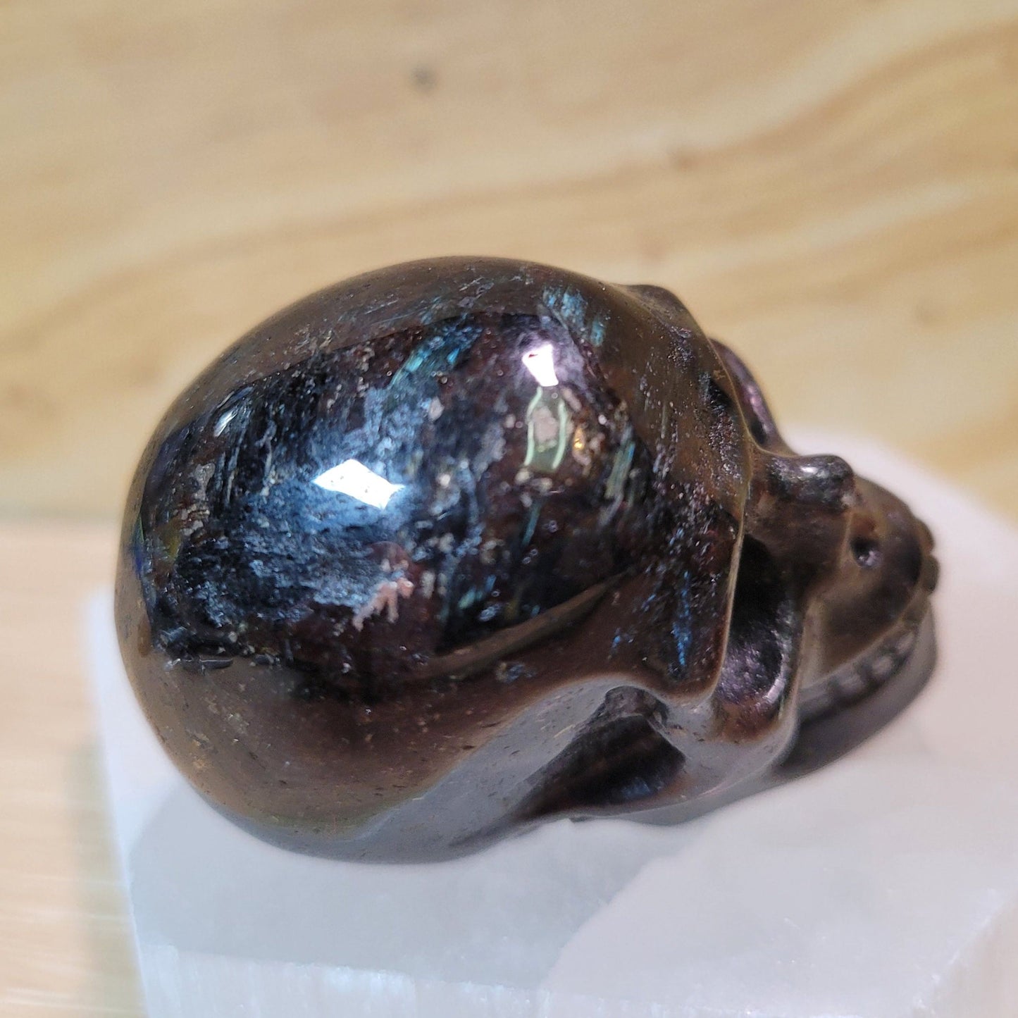 Russian Arfvedsonite w Garnet 2" Skull