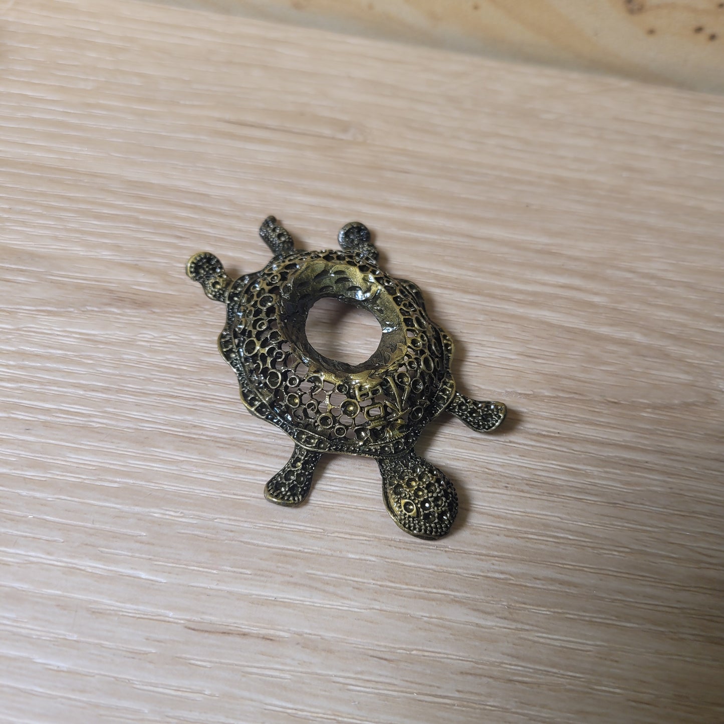 Turtle Sphere Holder