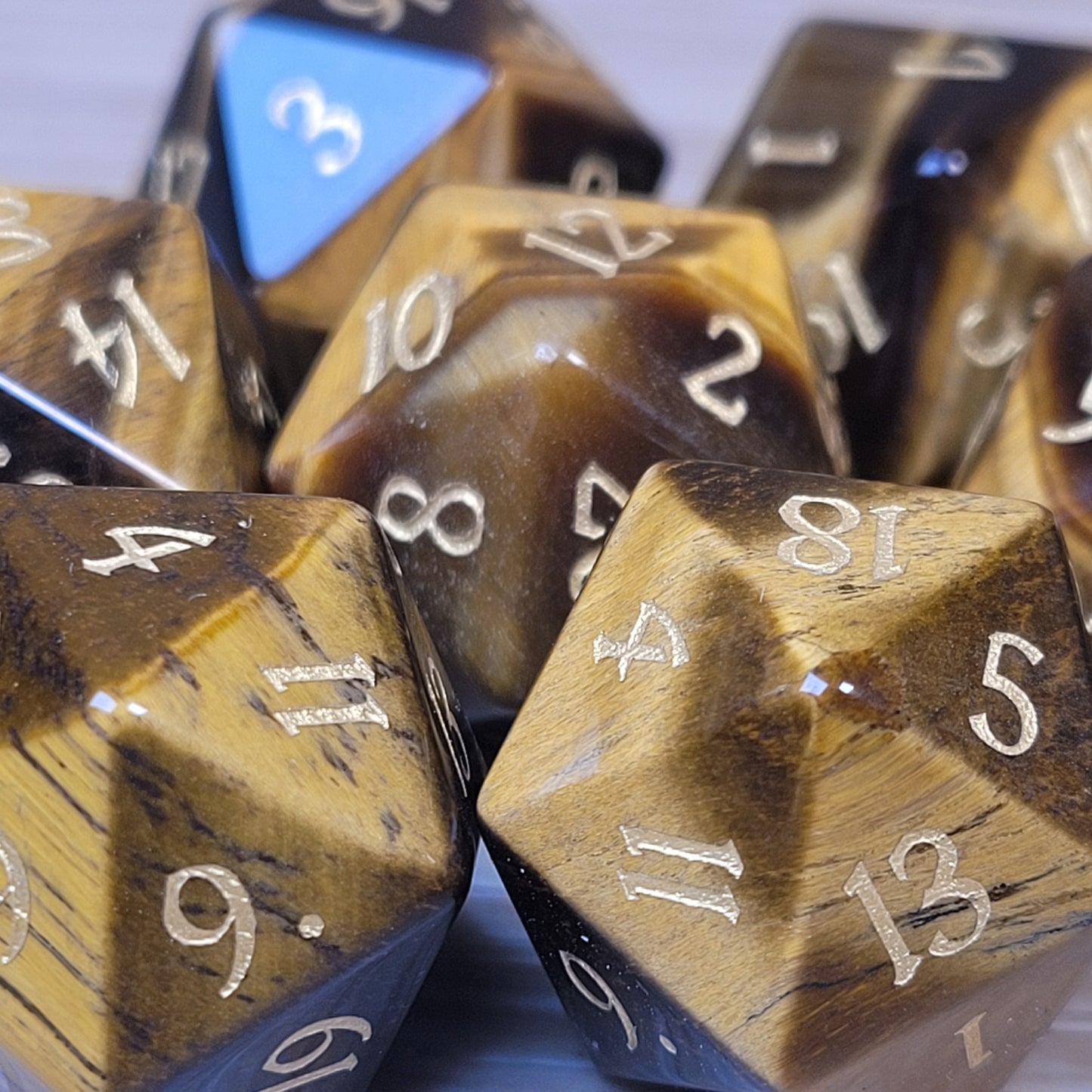 Tiger Eye Dungeons & Dragons Polyhedral D20 Dice