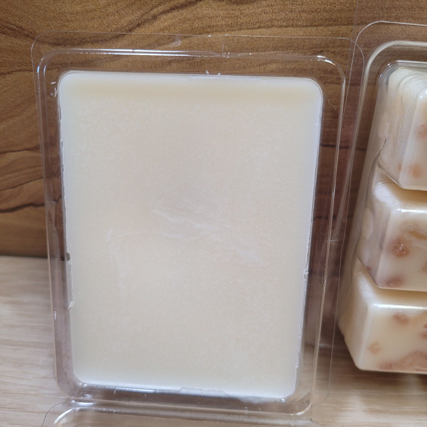 Crème Brulée Crystal Infused Soy Wax Melt