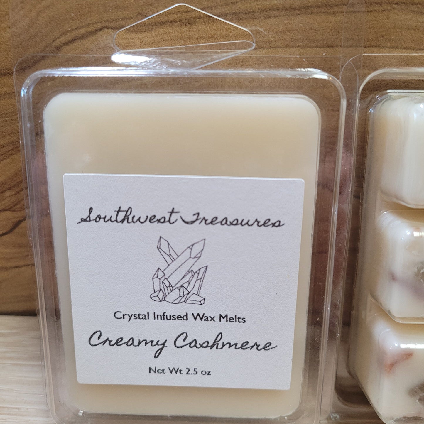 Creamy Cashmere Crystal Infused Soy Wax Melt