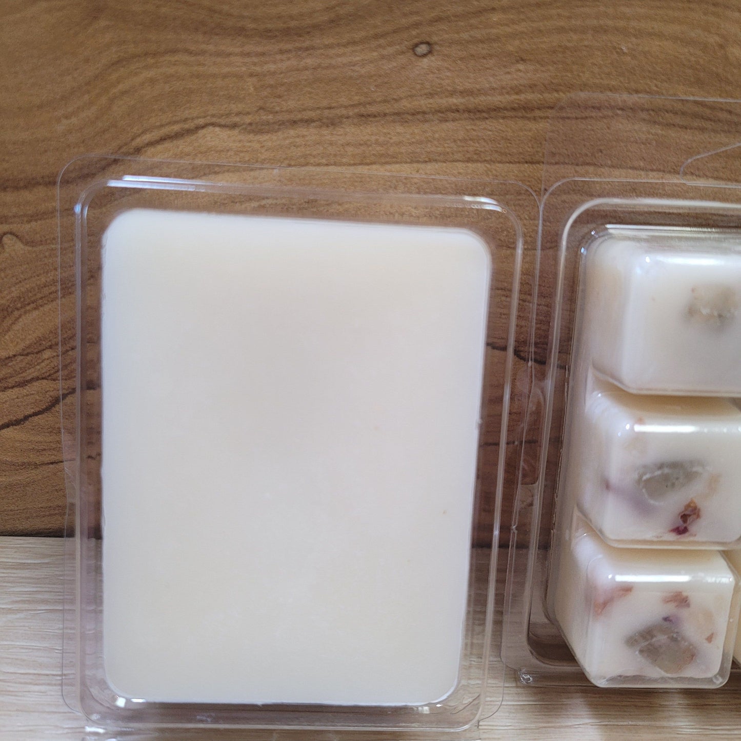 Creamy Cashmere Crystal Infused Soy Wax Melt