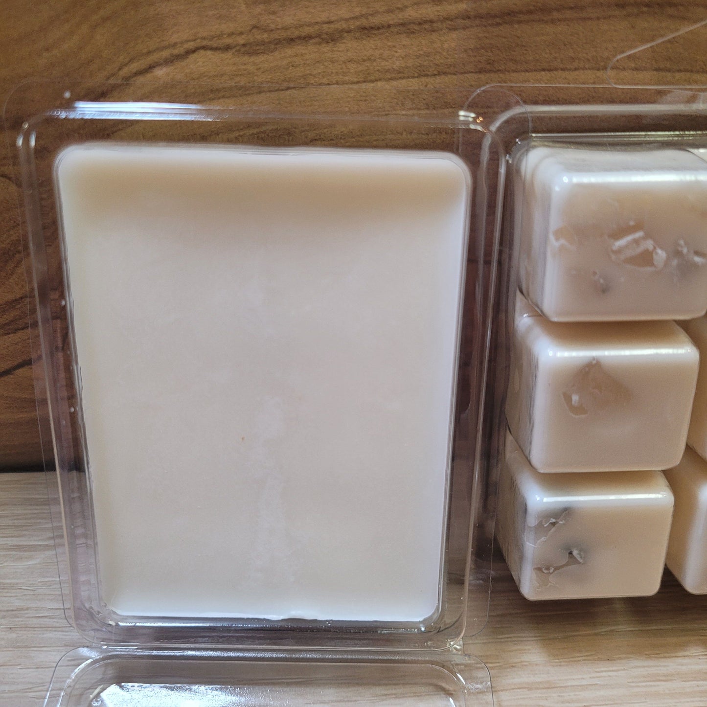 Peppermint Vanilla Crystal Infused Soy Wax Melt