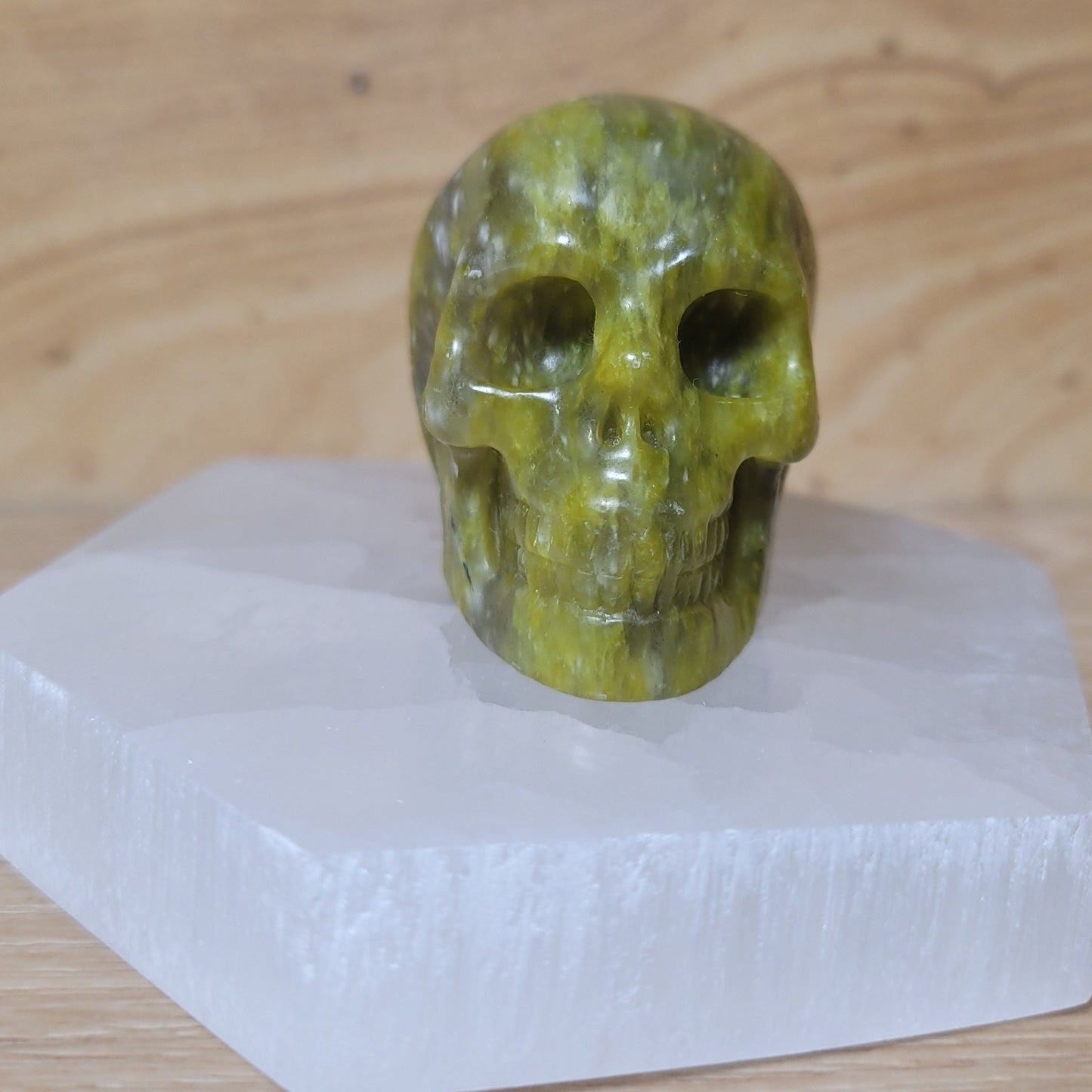 Serpentine 2" Skull