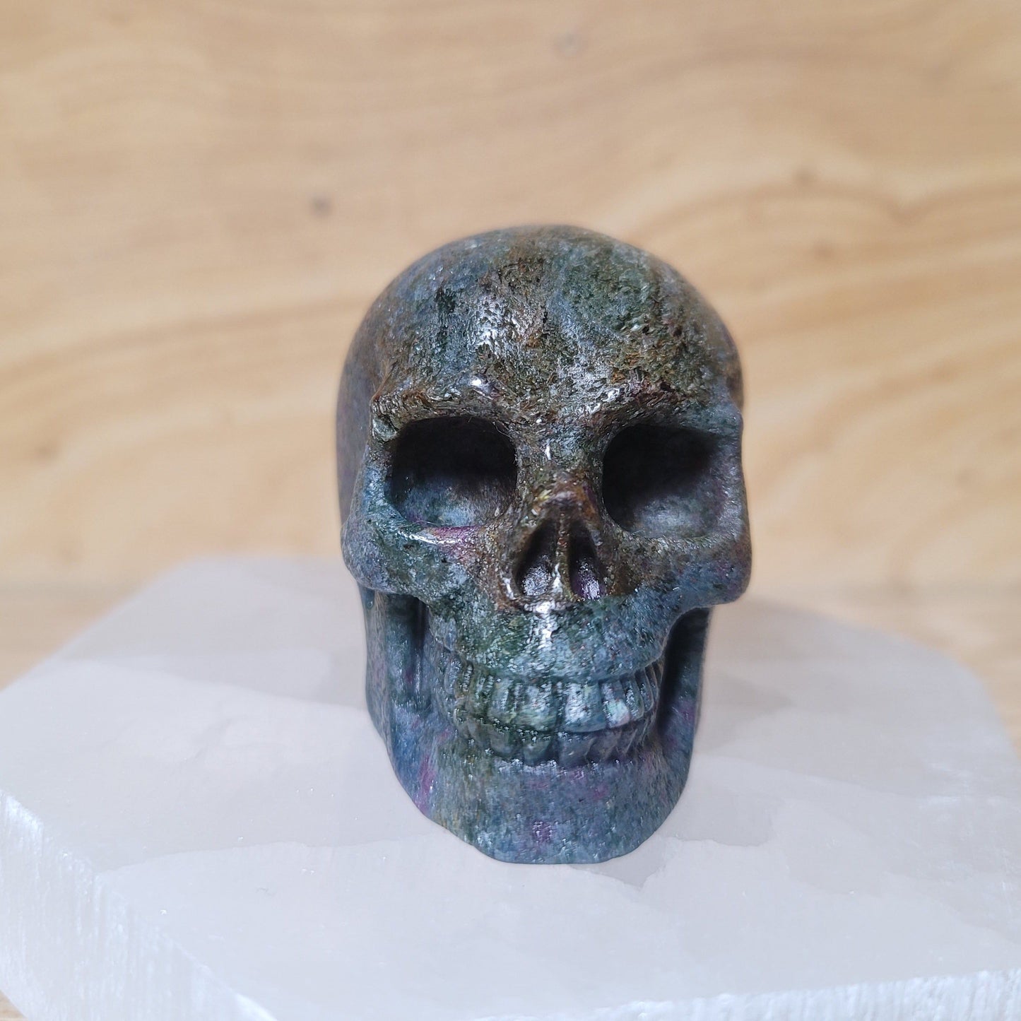 Ruby in Kyanite 2" Skull