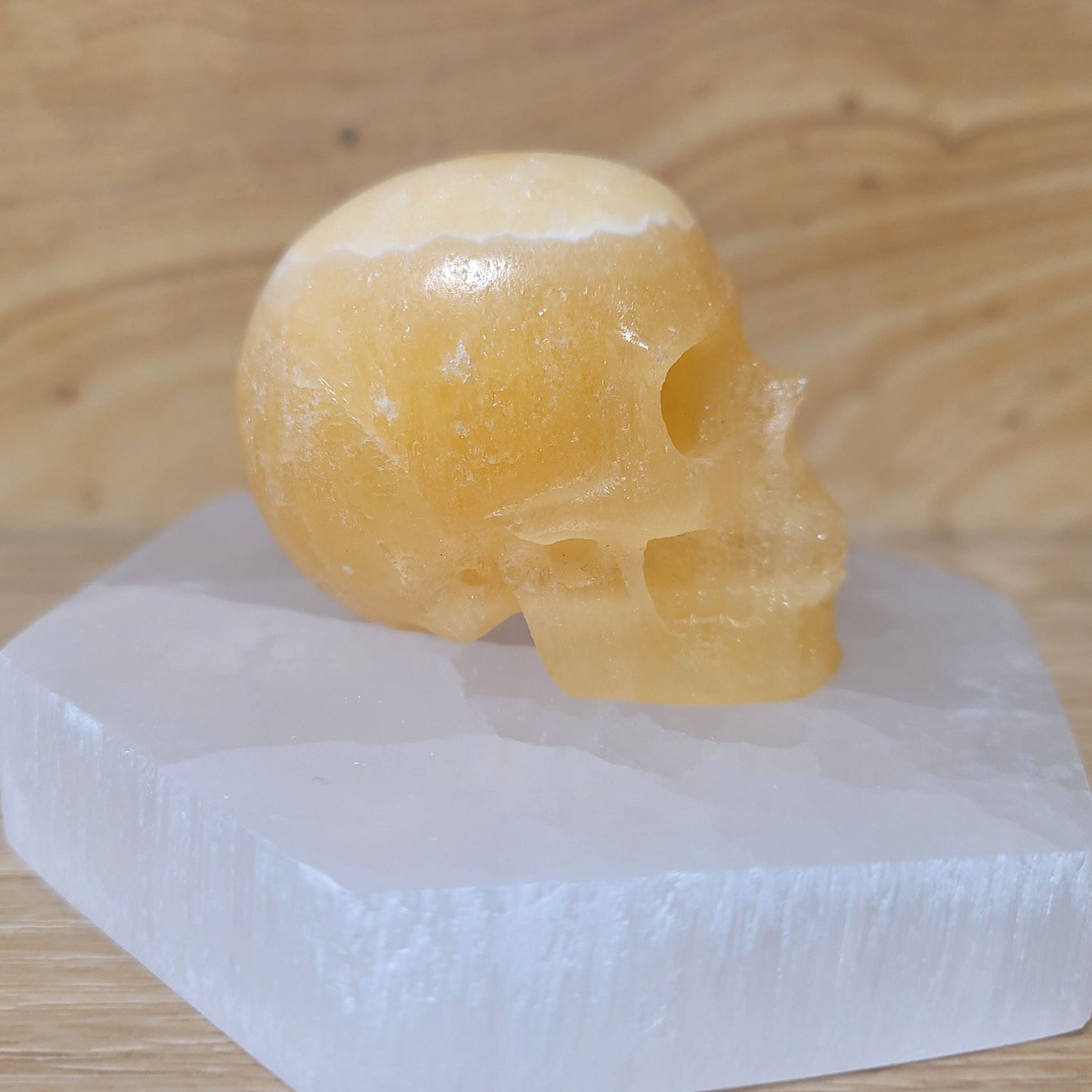 Beeswax Jade 2" Skull