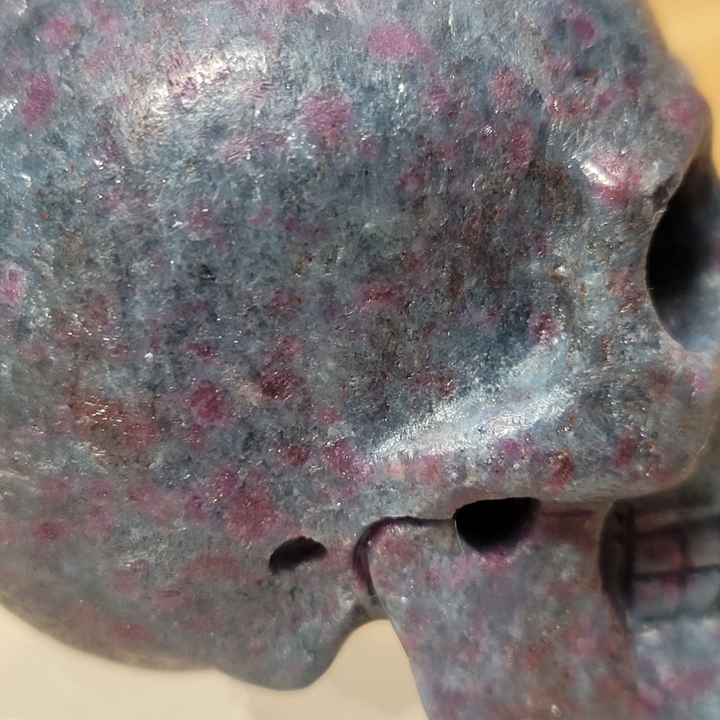 Ruby in Kyanite 2" Skull