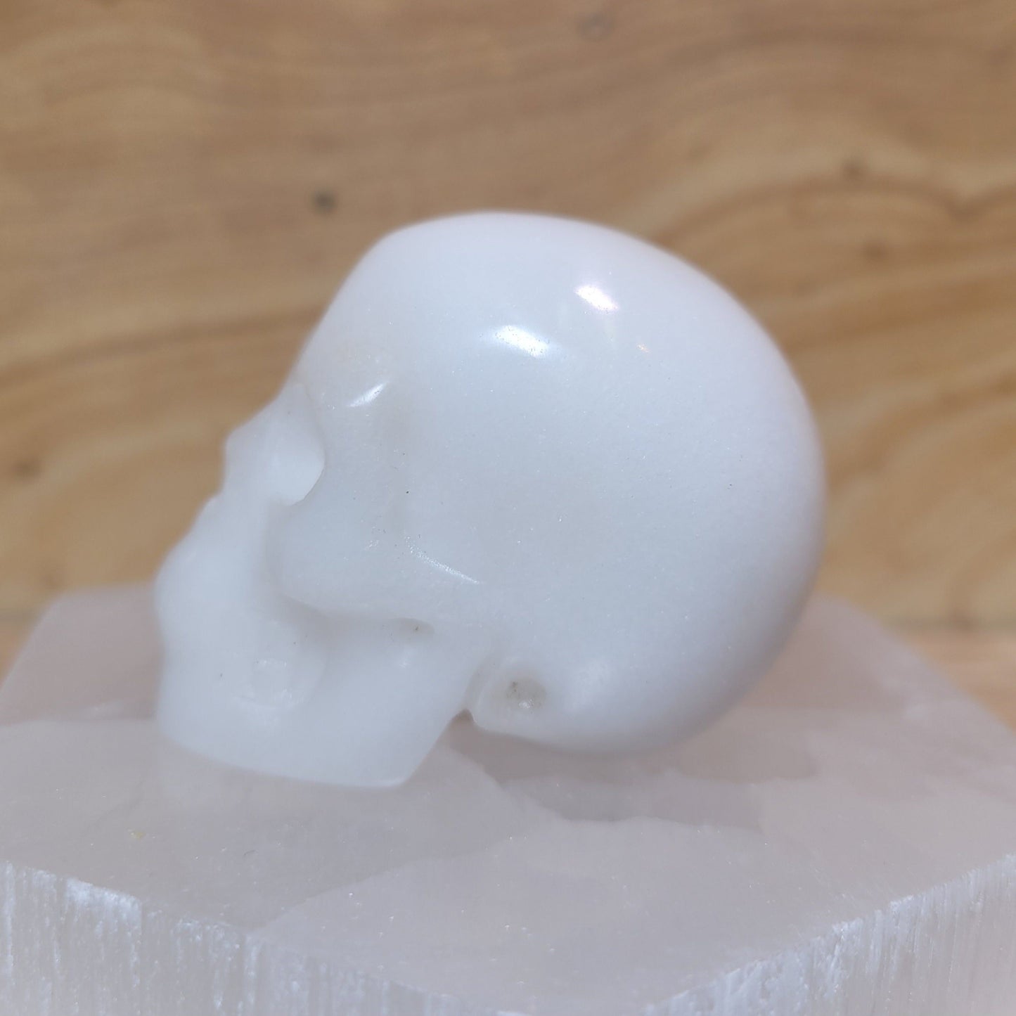 White Jade 2" Skull