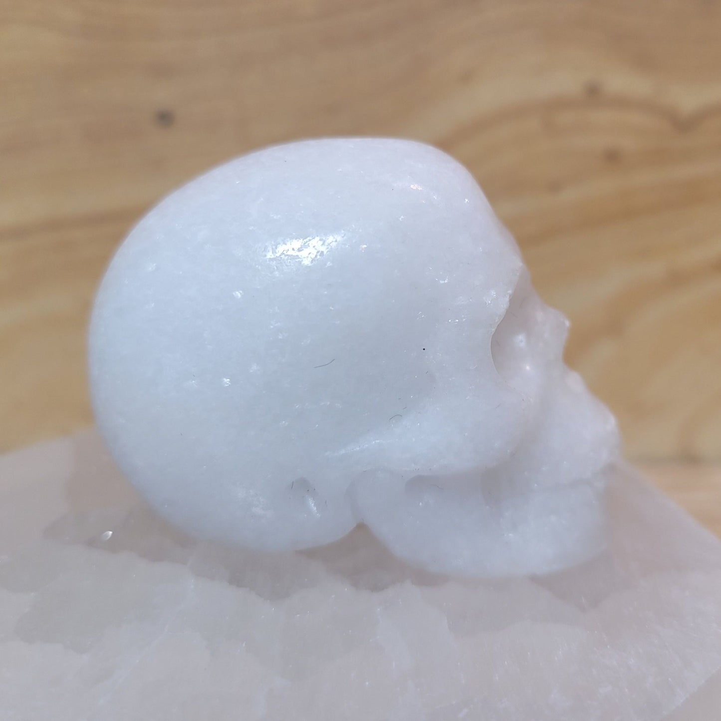 White Jade 2" Skull