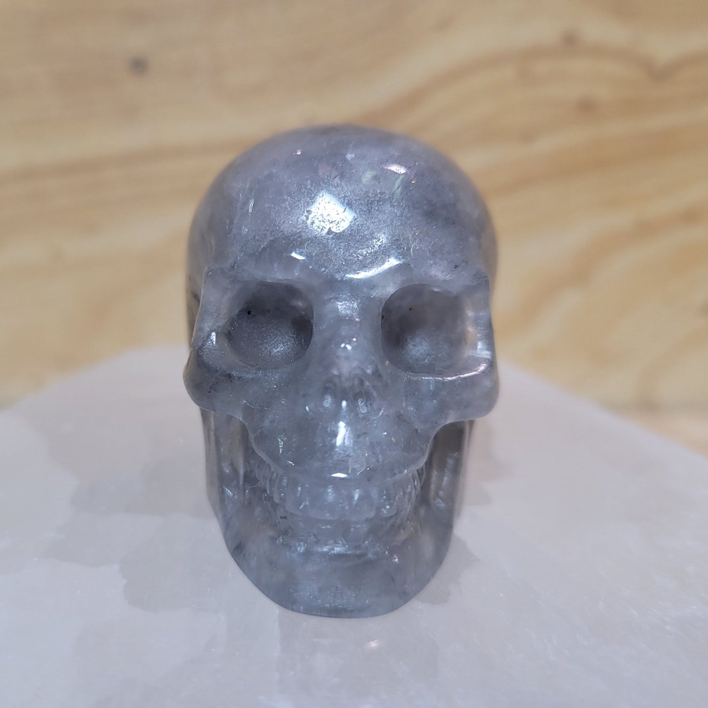 Grey Quartz 1.9" Skull