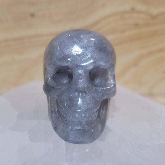 Grey Quartz 1.9" Skull