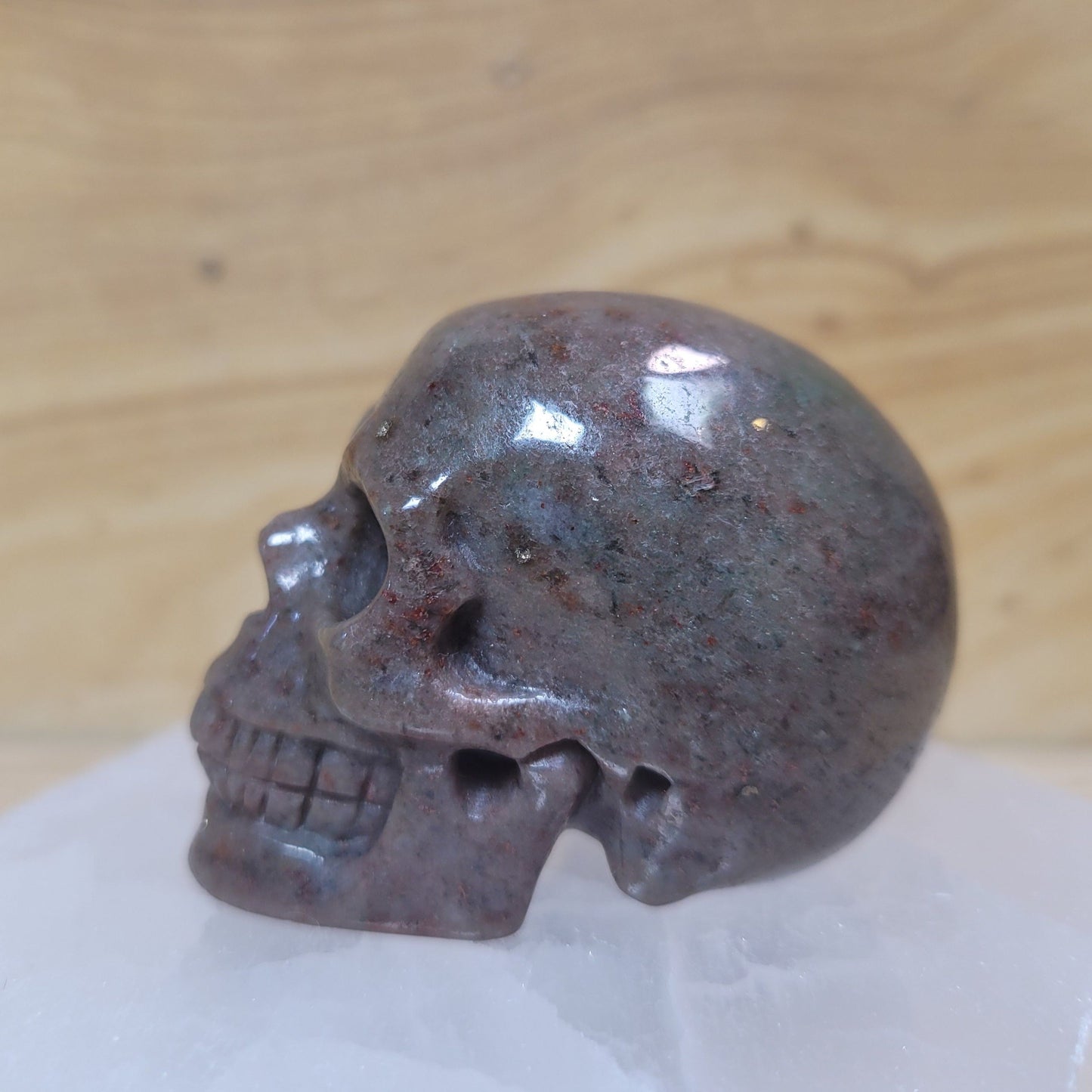 Chinese Garnet 2" Skull