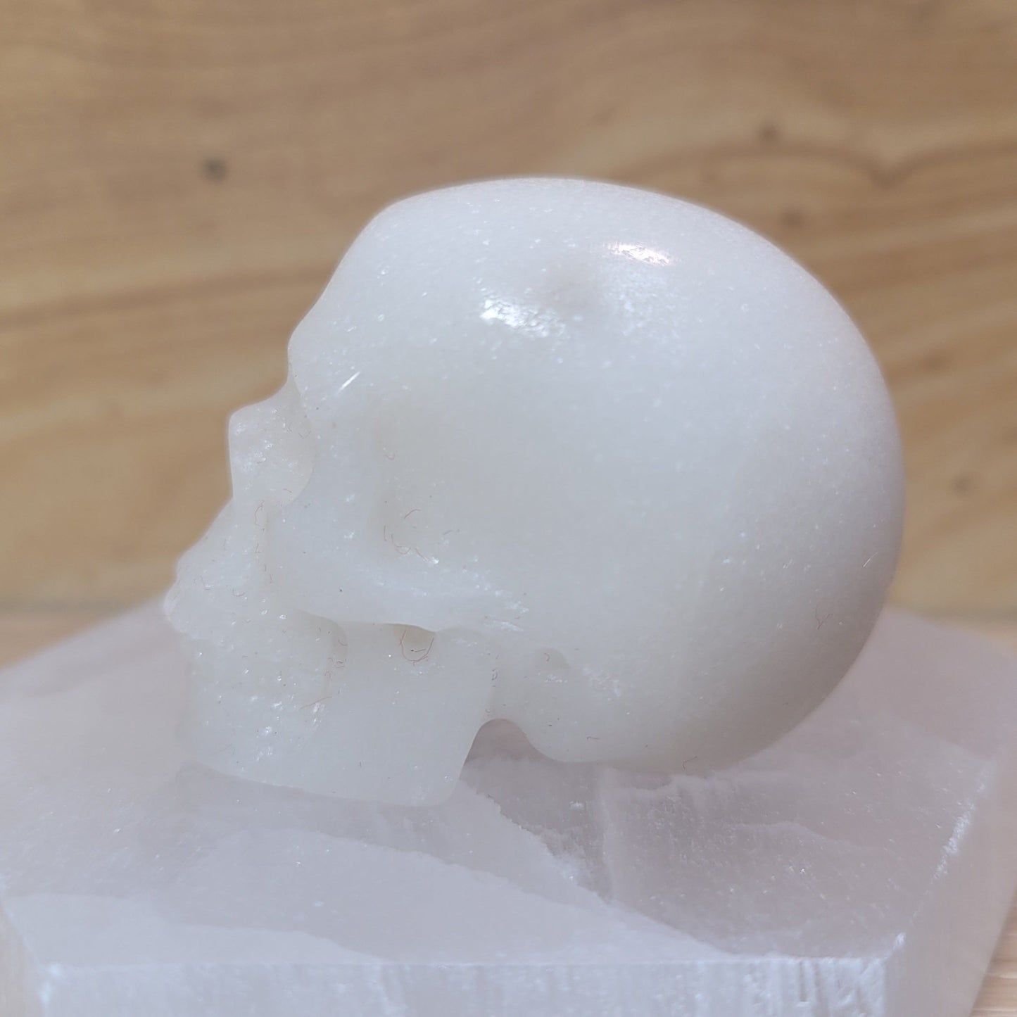 White Jade 2" Skull