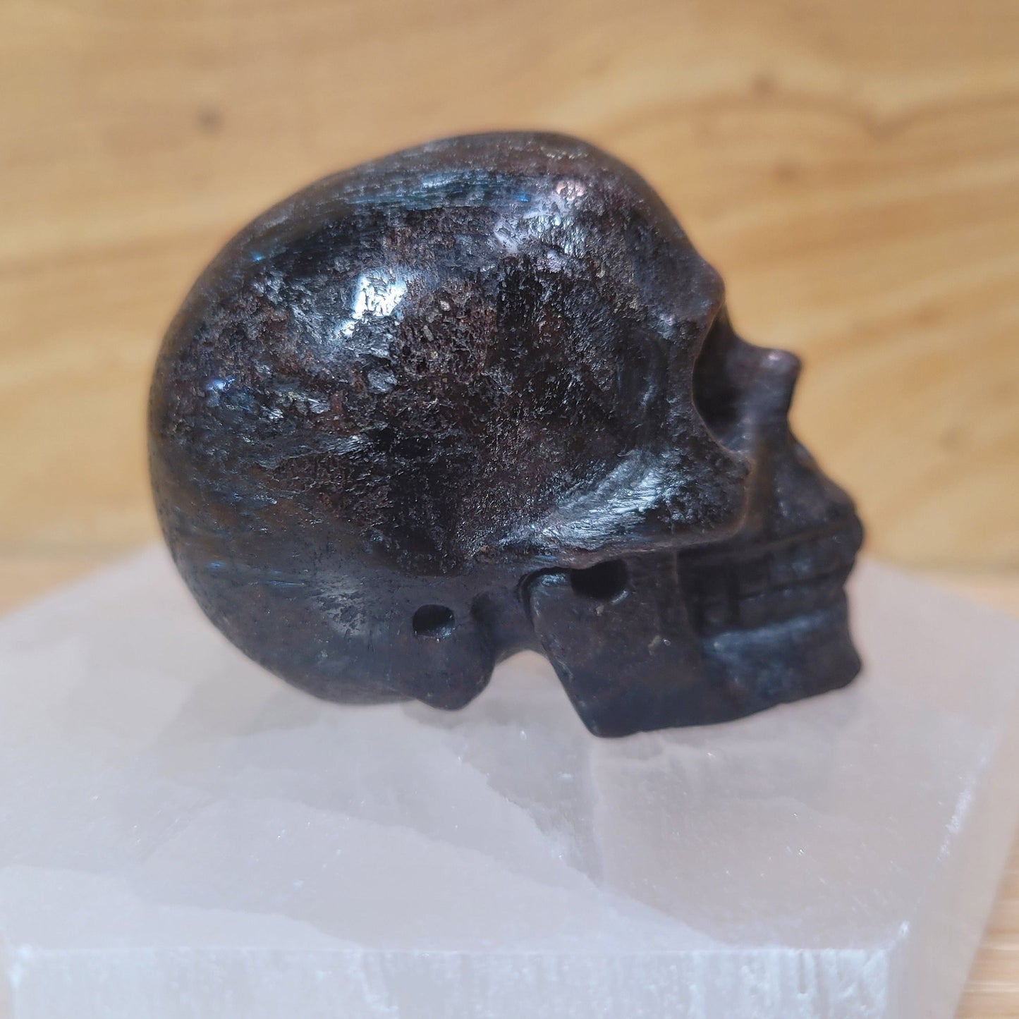 Russian Arfvedsonite w Garnet 2" Skull