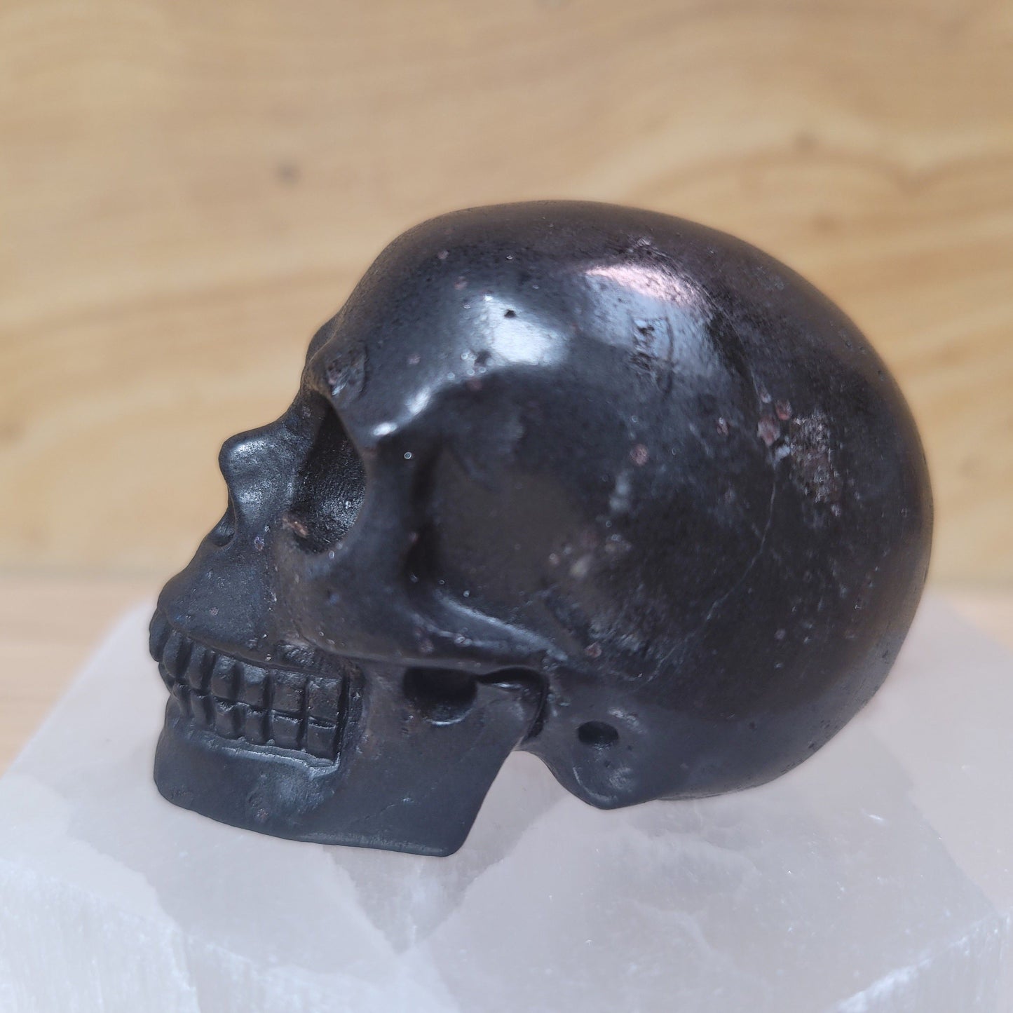 Korean Garnet 2" Skull