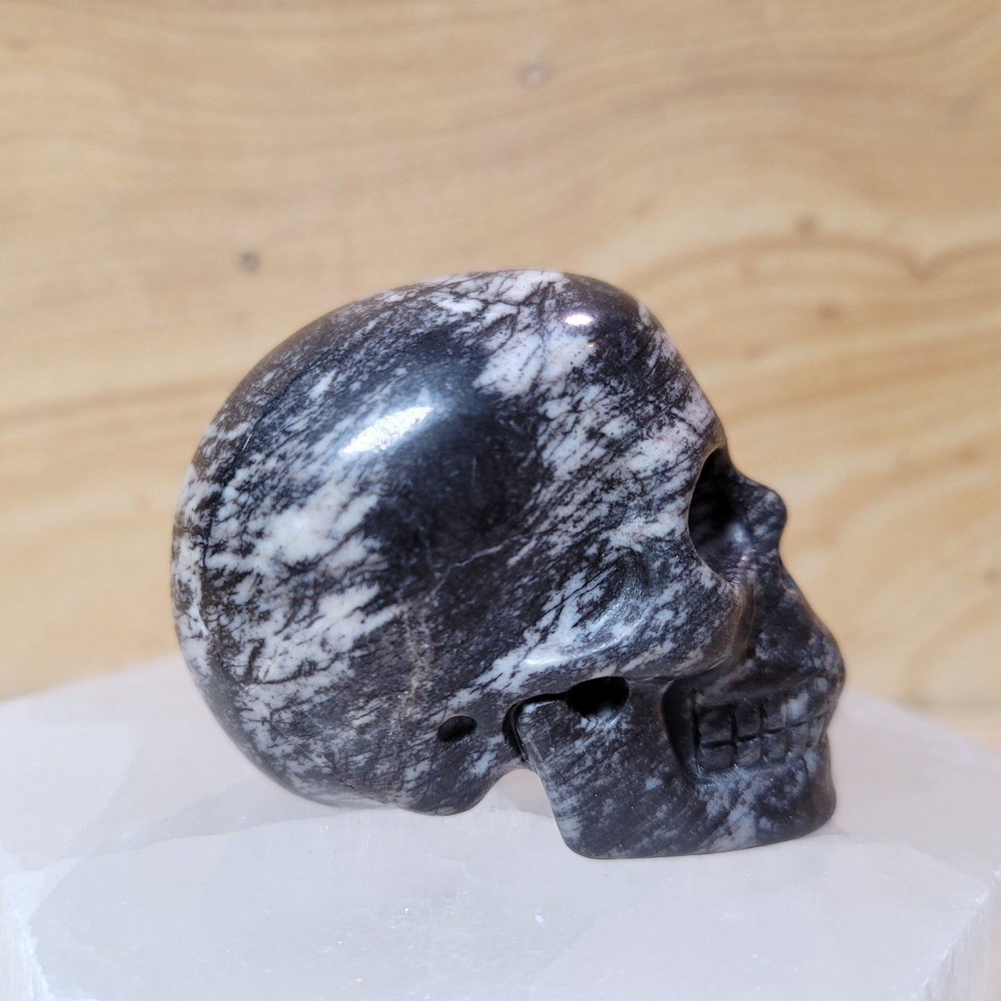 Black Network Jasper 2" Skull