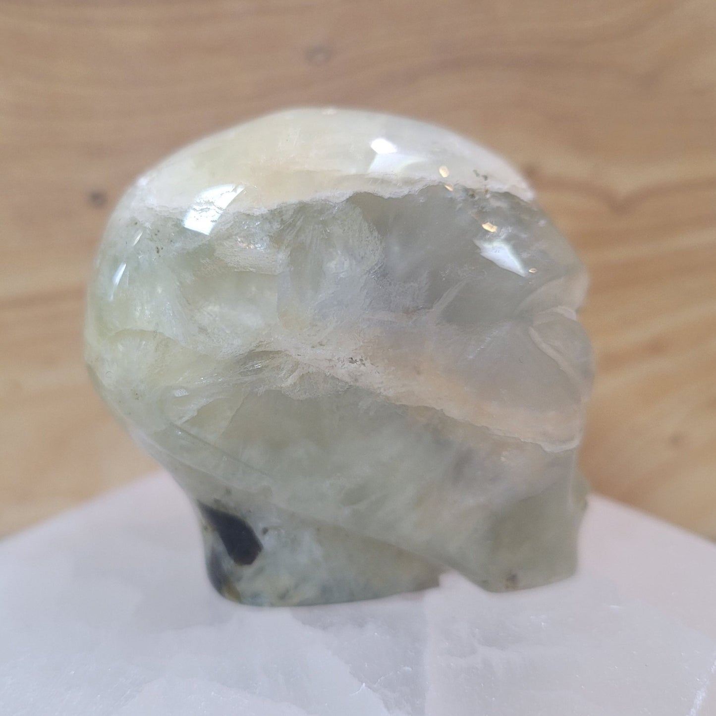 Prehnite 2" Alien