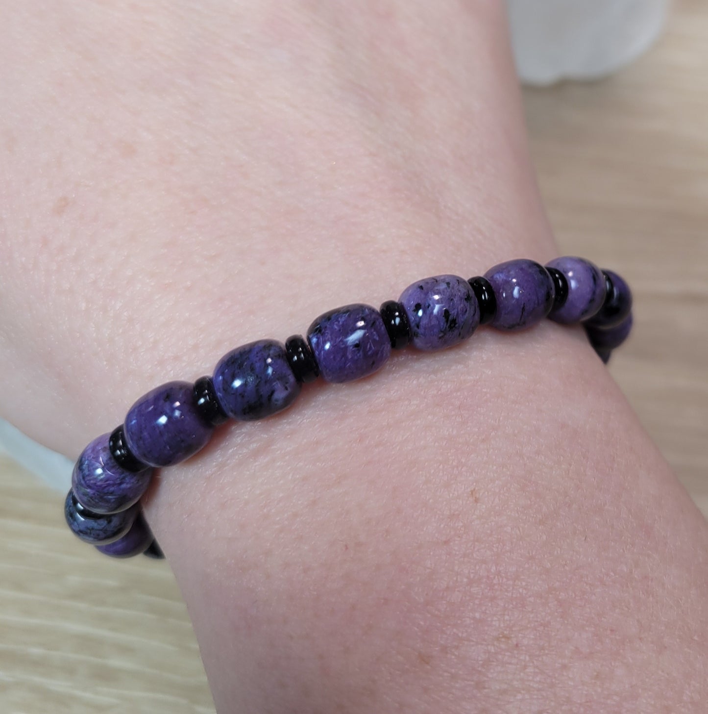 Charoite & Onyx Bracelet - 7.5mm