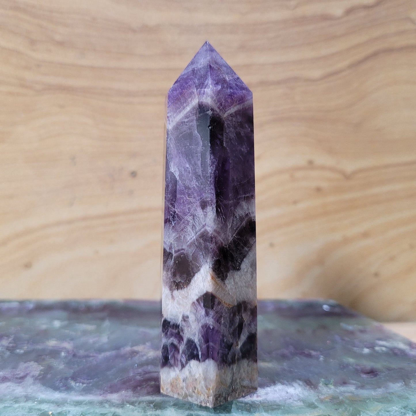 Chevron Amethyst Point