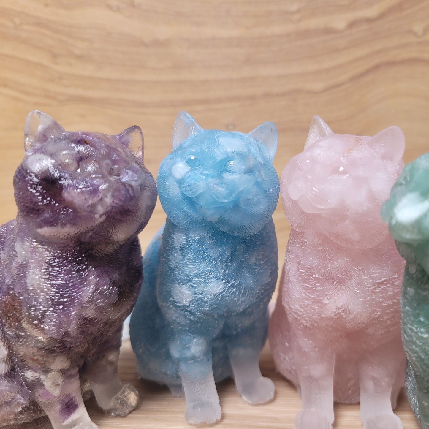 Cat - Crystal Chips in Resin