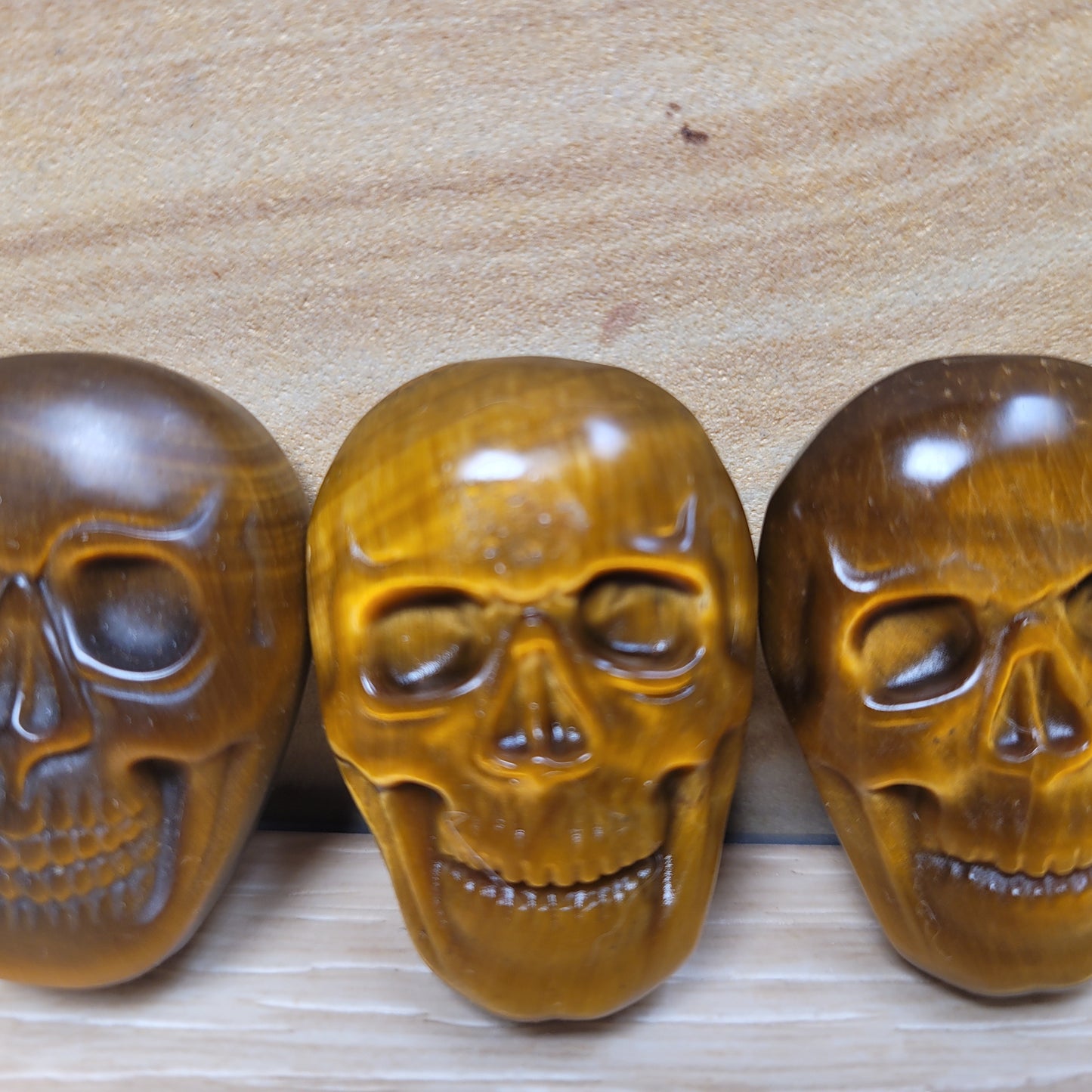 Tiger Eye Skull