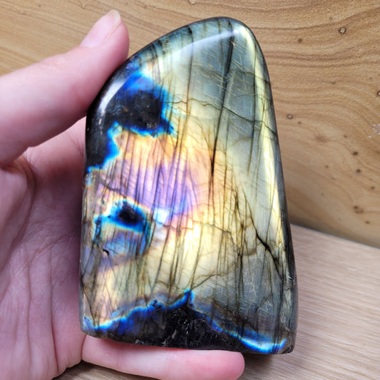 Labradorite Free-form