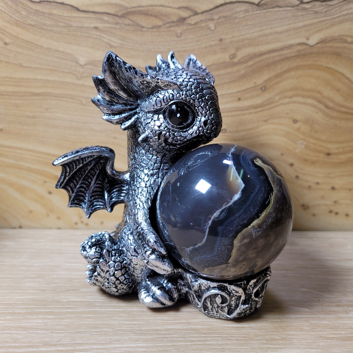 Baby Dragon Sphere Holder