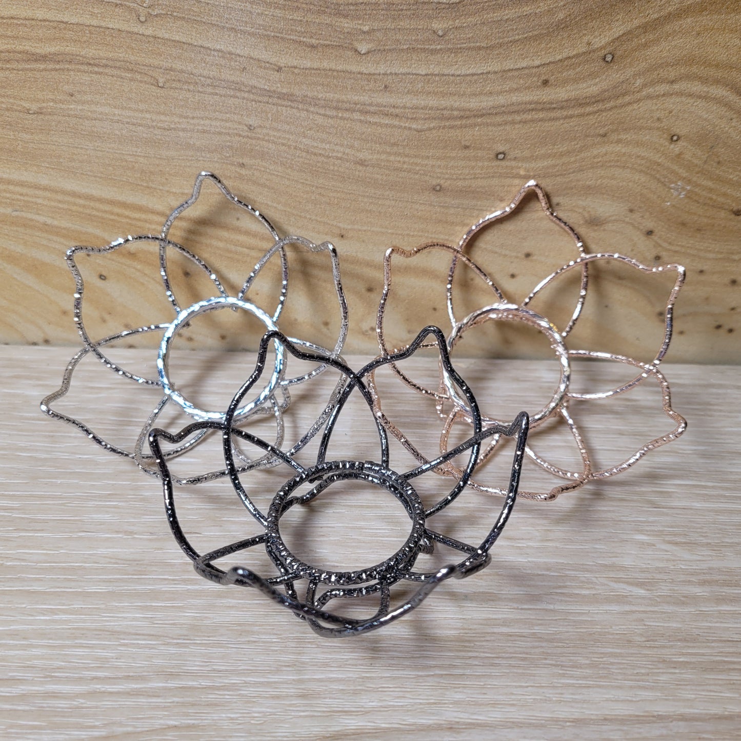 Lotus Sphere Holder