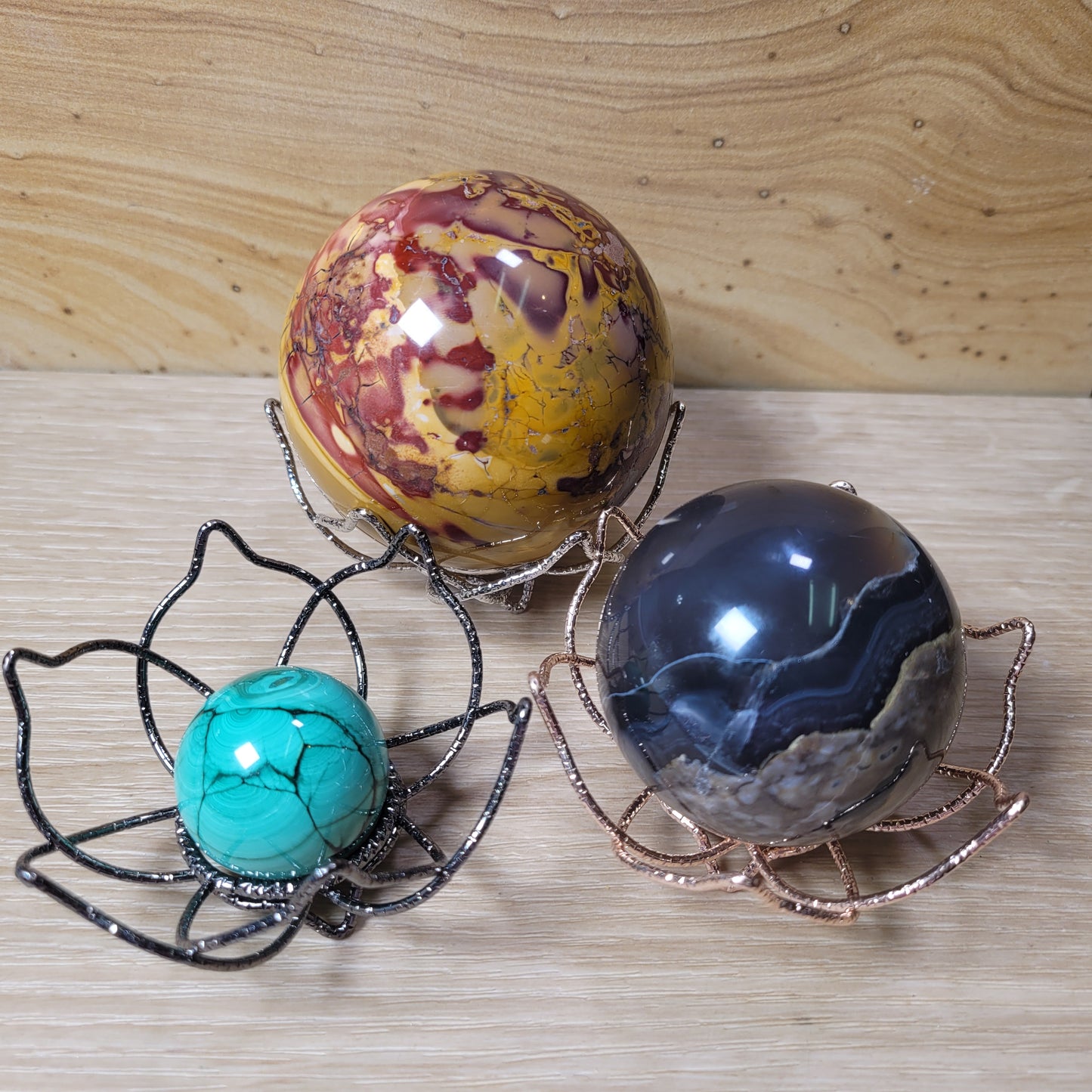 Lotus Sphere Holder