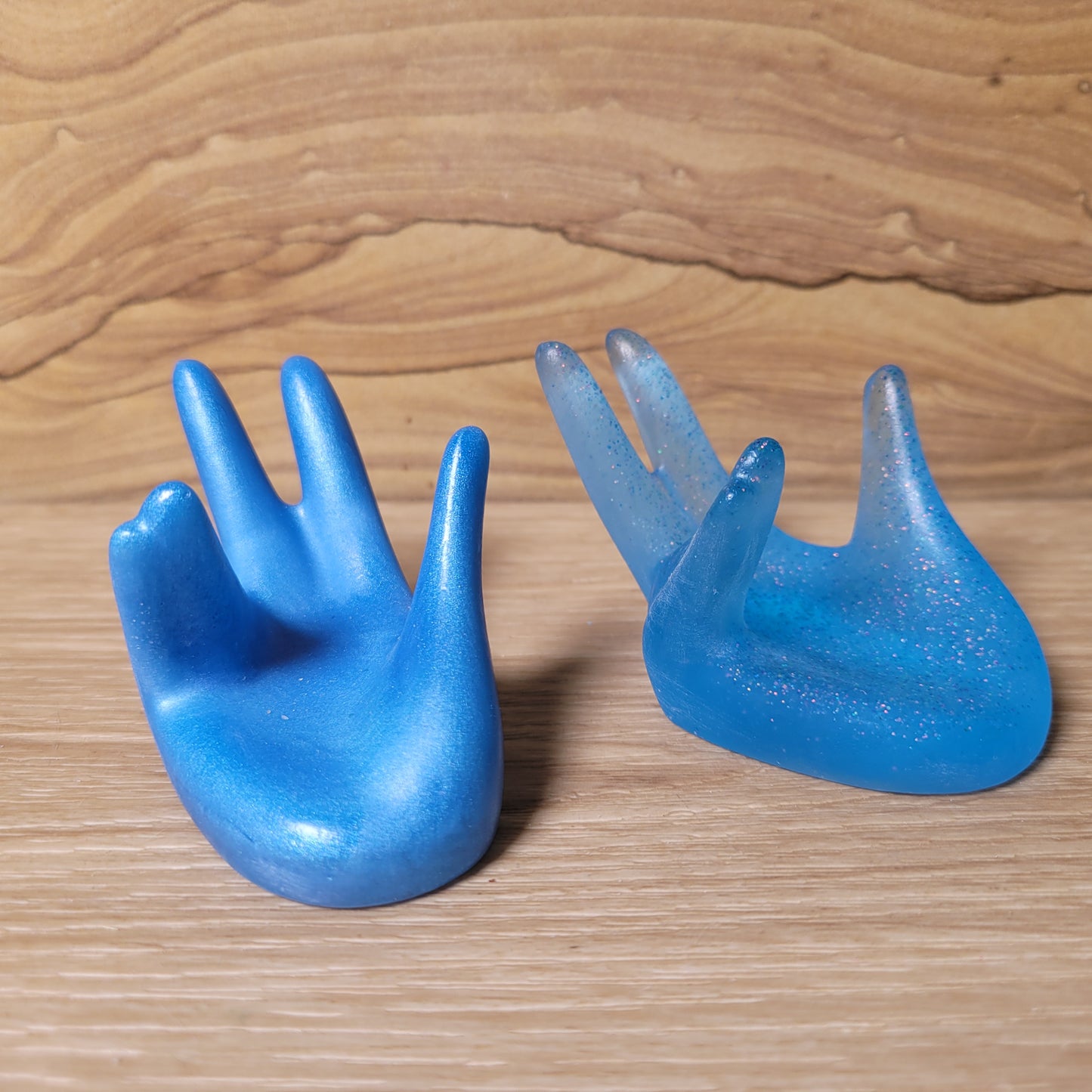 Resin Hand Holder - Blue