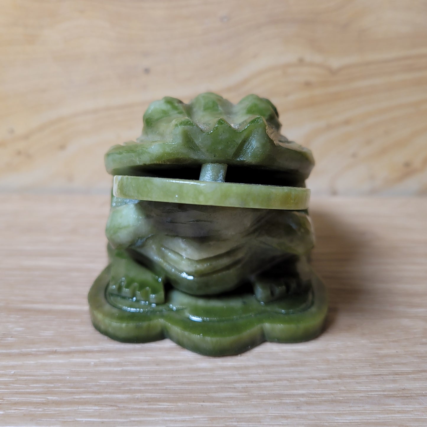 Feng Shui Money Frog - Medium