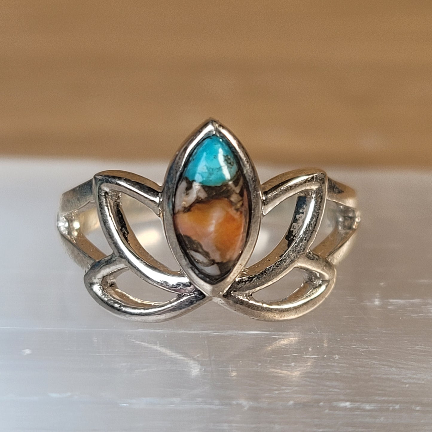 Spiny Oyster Sterling Silver Ring - Size 5