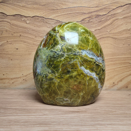 Green Opal Free-form