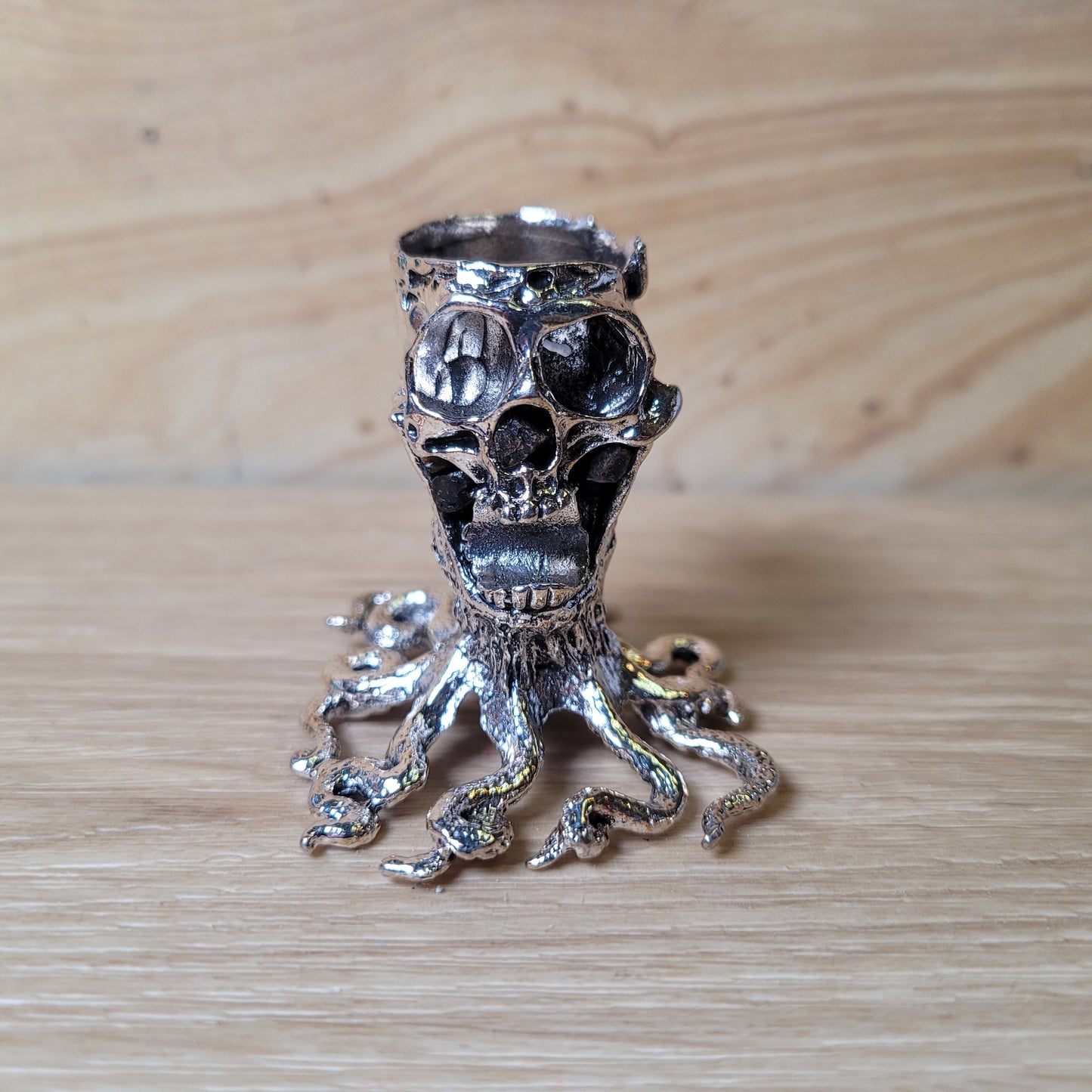 Octopus Skull Sphere Holder
