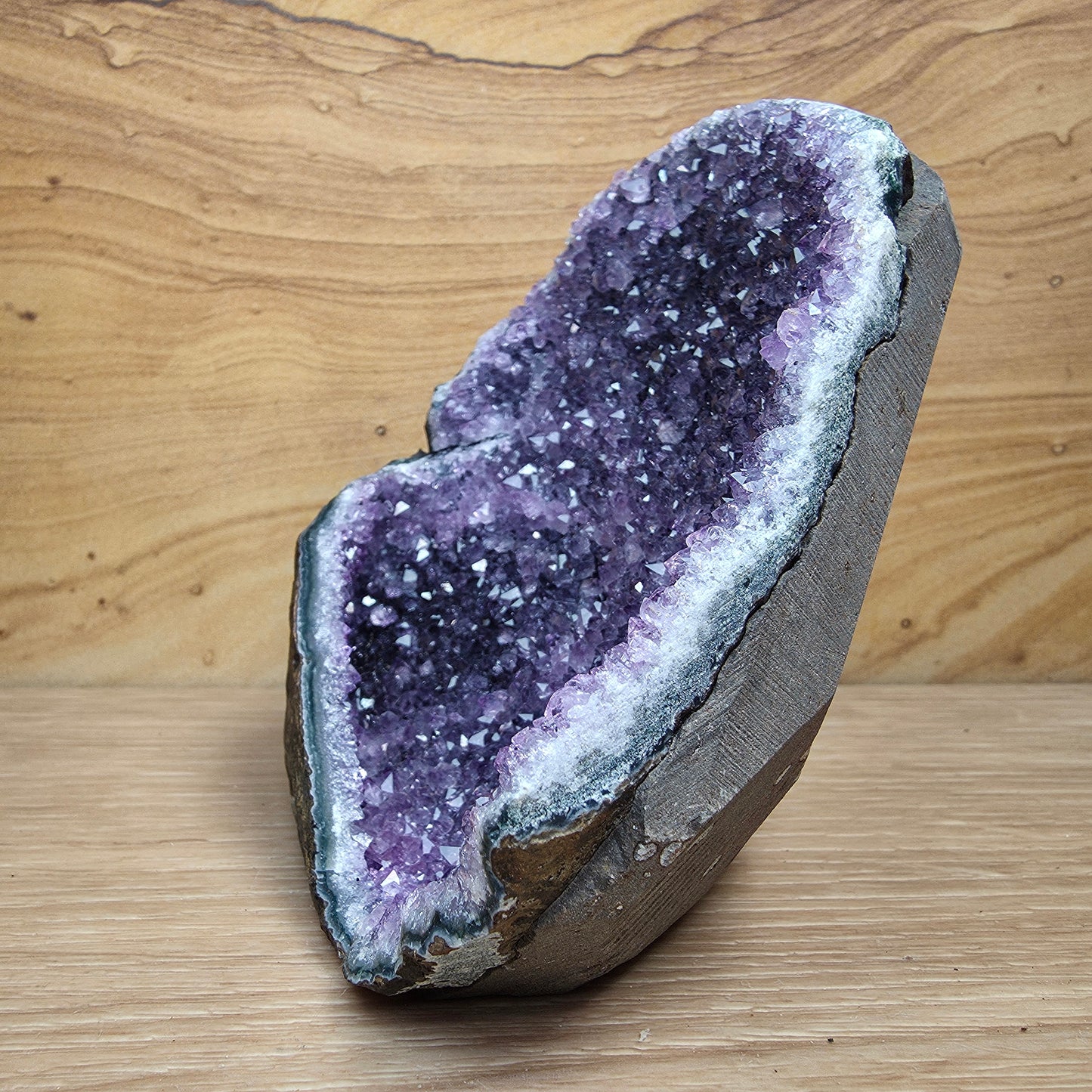 Amethyst Cut Base Freeform