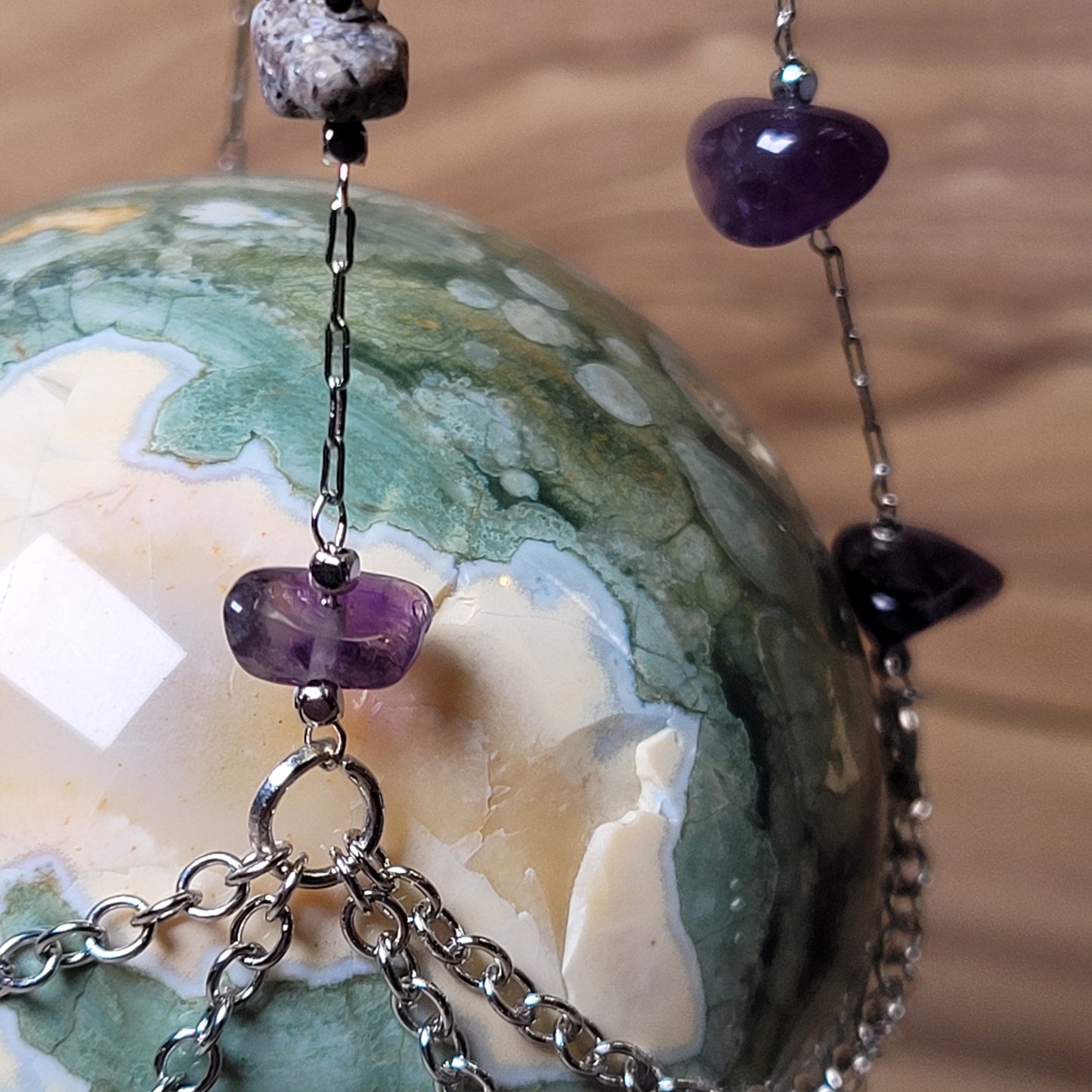 Double Hanging Sphere Holder