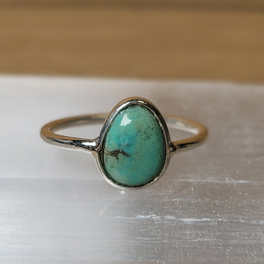 Kingman Turquoise Sterling Silver Ring - Size 4