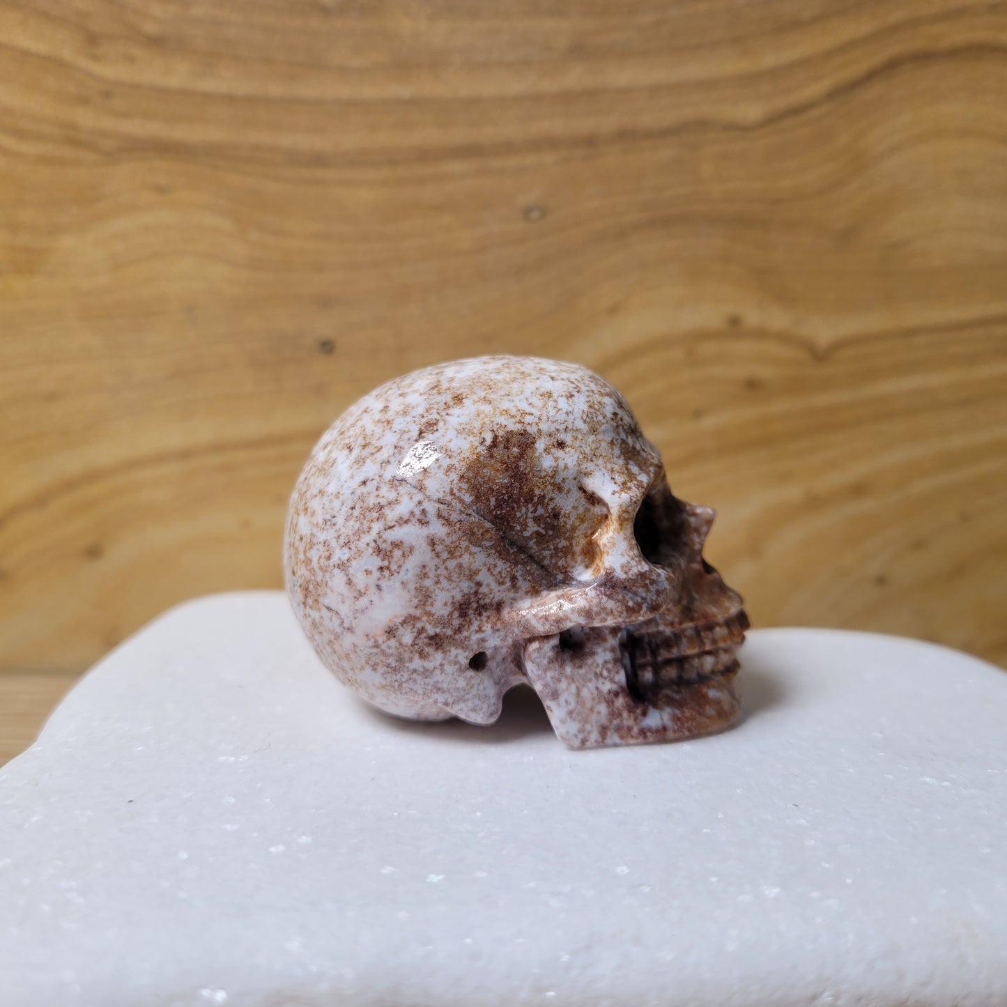 Lace Agate 2" Skull