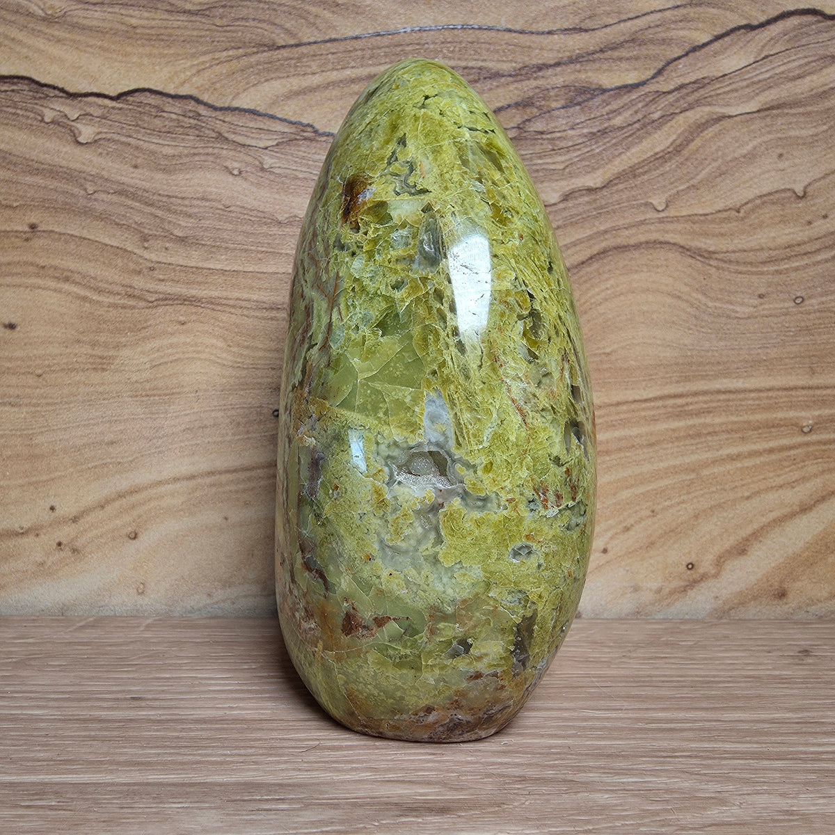 Green Opal Free-form