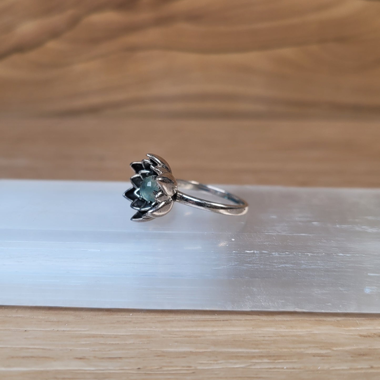 Prehnite Lotus Sterling Silver Ring - Size 5