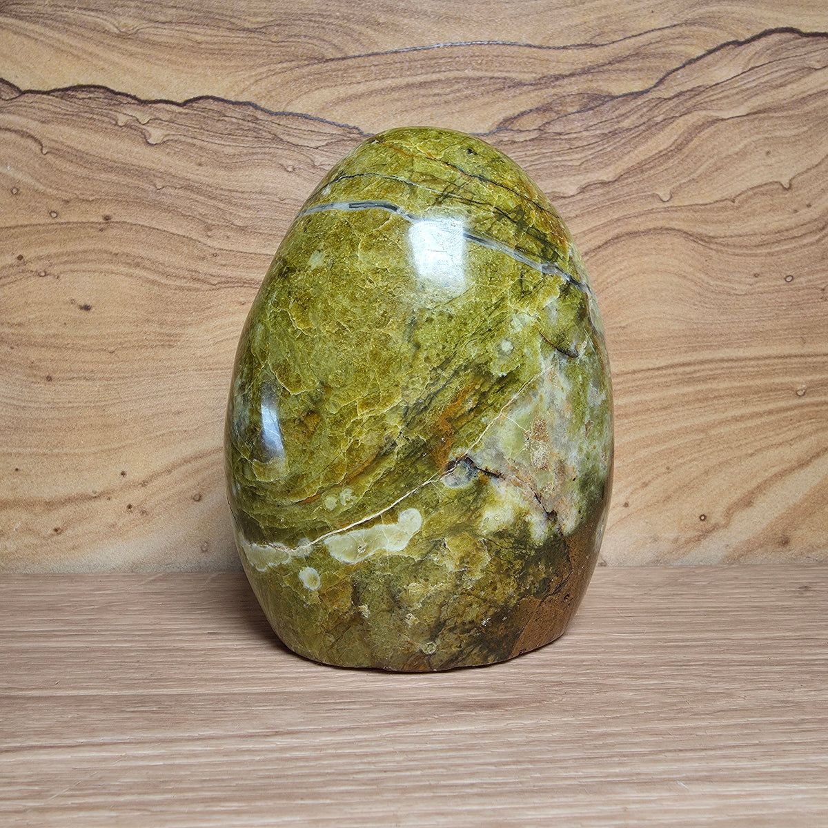 Green Opal Free-form